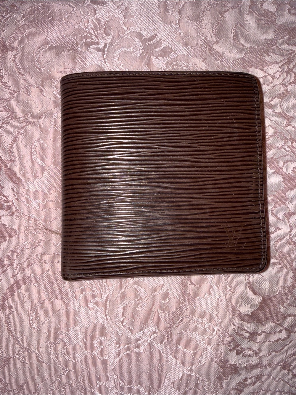 Louis Vuitton Men’s Brown Textured Leather Bi-Fold Wallet EPI Leather